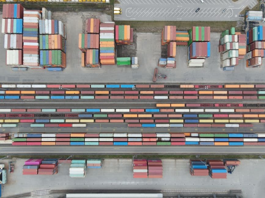 EcoVadis Opens its Sustainable Supply Chain Networking Platform to all Suppliers · Photo by Tobi &Chris on Pexels