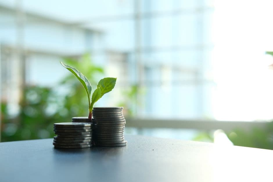 Deutsche Bank Reports Strongest Sustainable Finance Quarter in Over 4 Years · Photo by Towfiqu barbhuiya on Pexels