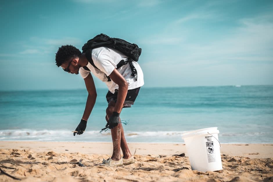‘There’s no nurdle fairy’: thousands mobilise to clean up plastic spillage in north-east England · Photo by Alfo Medeiros on Pexels