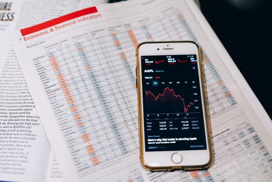 US sustainable funds see positive inflows for first time since 2022: Morningstar · Photo by Leeloo The First on Pexels