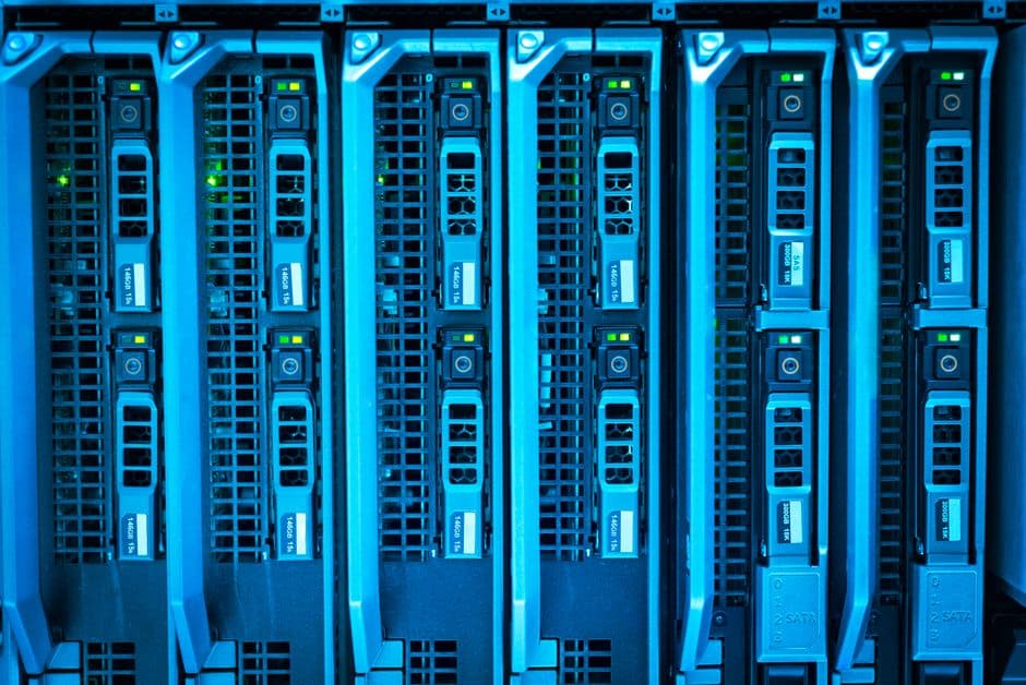 Hitachi’s data storage subsidiary has 2040 net-zero target validated by SBTi · Photo by panumas nikhomkhai on Pexels