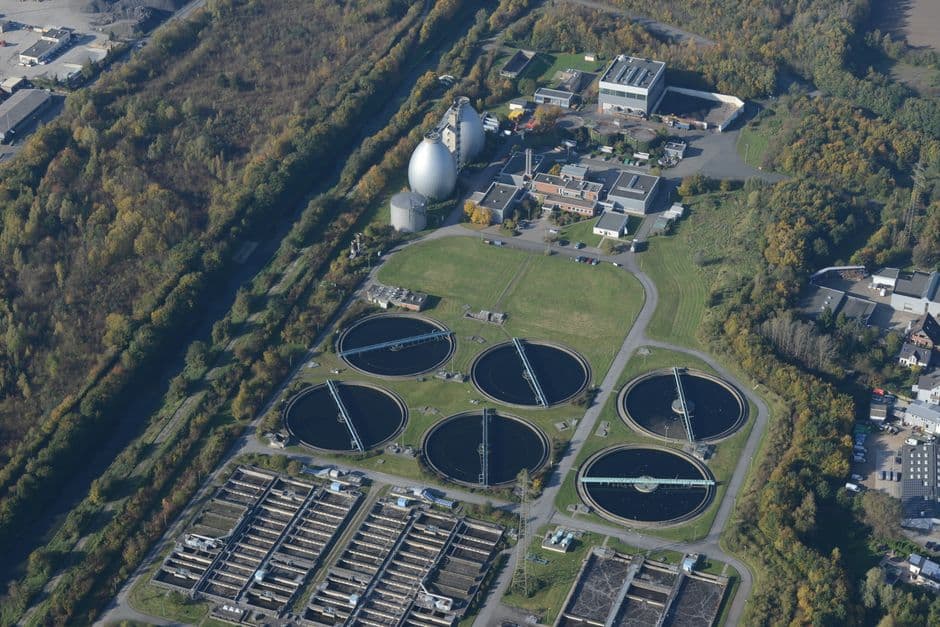 Revealed: the ‘black box’ wastewater trade that rakes in millions for UK utility companies · Photo by Hicham Oukachi on Pexels