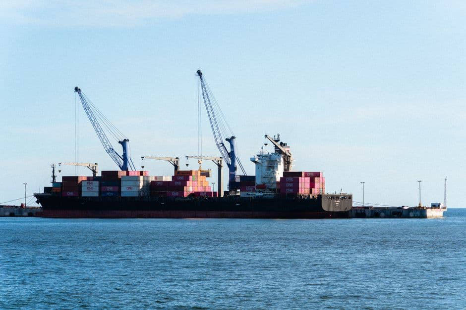 UK publishes CBAM default emissions values ahead of 2027 launch · Photo by Edu Raw on Pexels